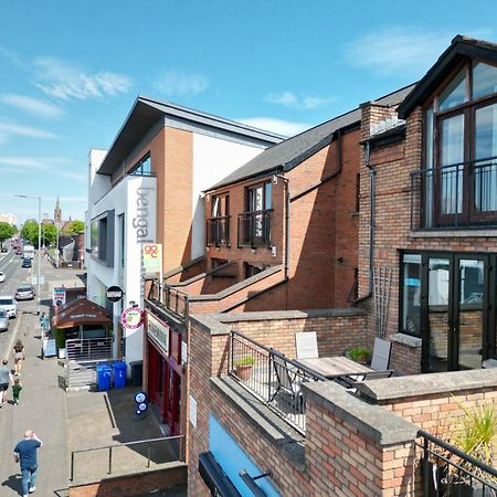Escape Ordinary In Belfast Apartment Exterior photo