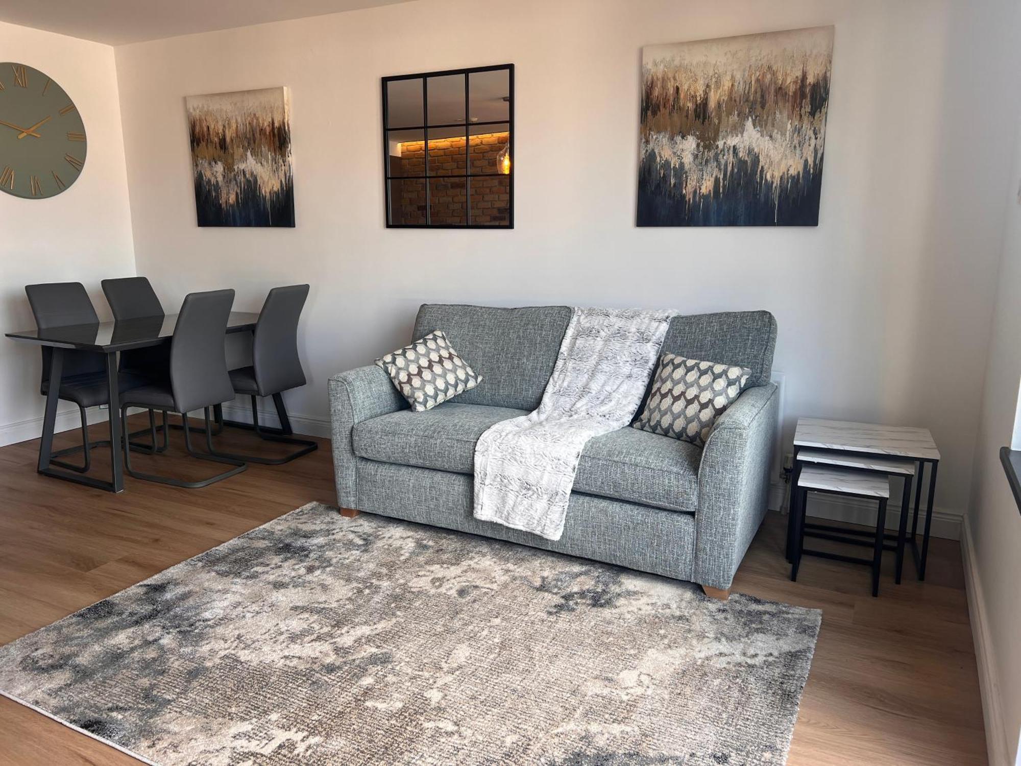 Escape Ordinary In Belfast Apartment Exterior photo