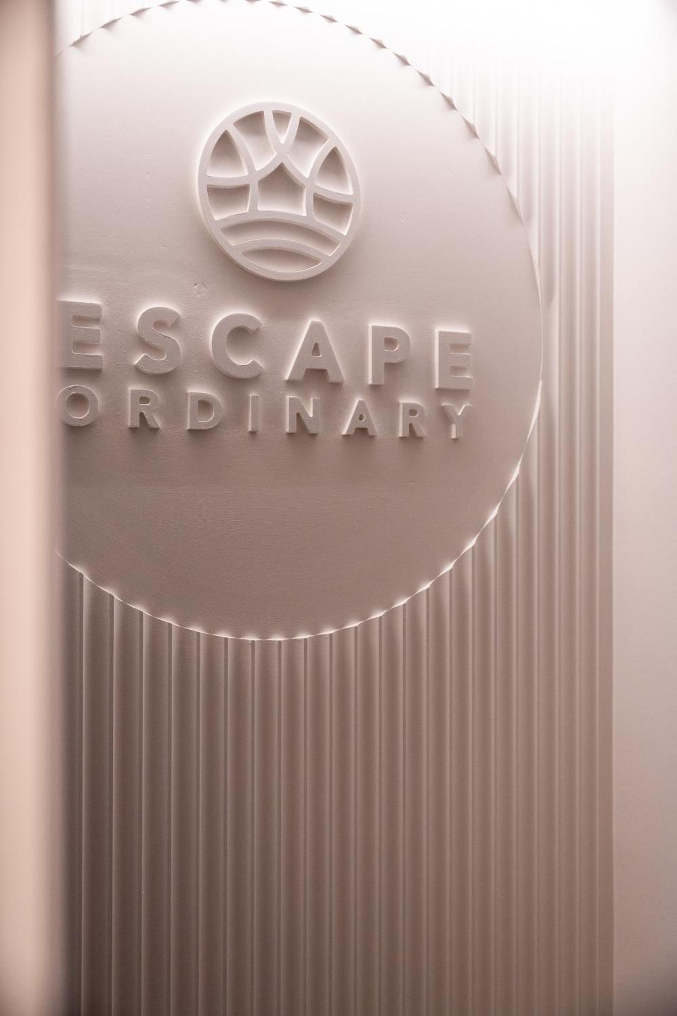 Escape Ordinary In Belfast Apartment Exterior photo