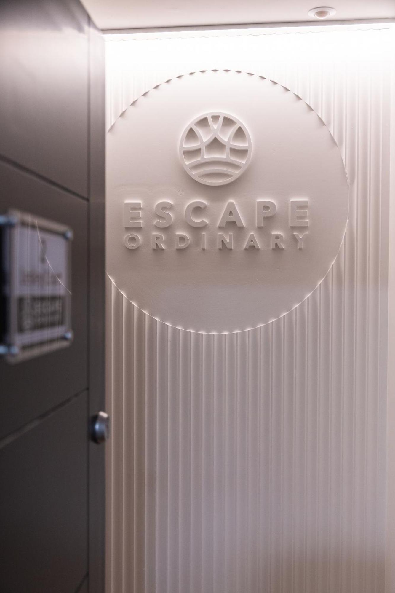 Escape Ordinary In Belfast Apartment Exterior photo