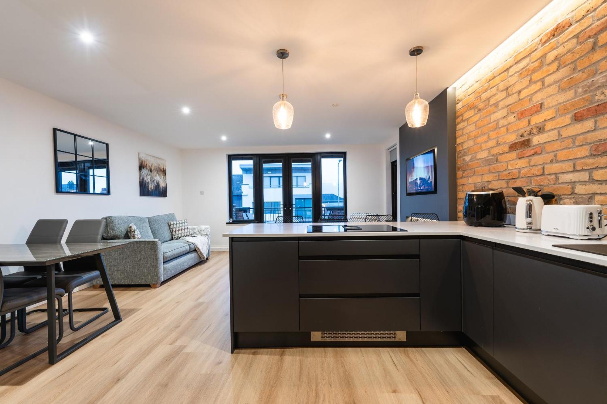 Escape Ordinary In Belfast Apartment Exterior photo